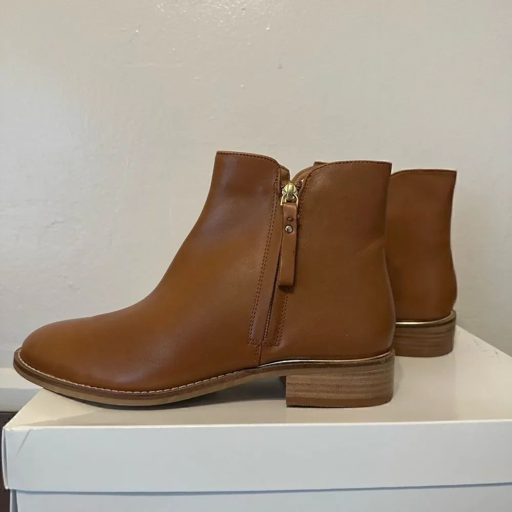 Crevo Eileen Women’s soft genuine leather zip ankle boot size 8, NIB - Picture 8 of 12